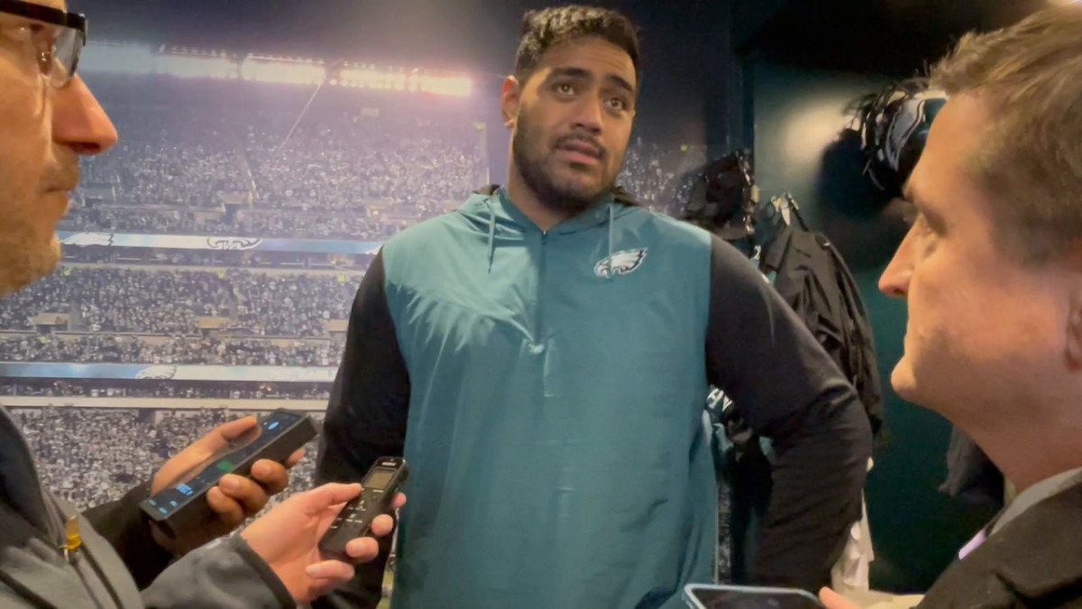 Eagles New Bodyguard Jordan Mailata Responds to Bounty, Lane