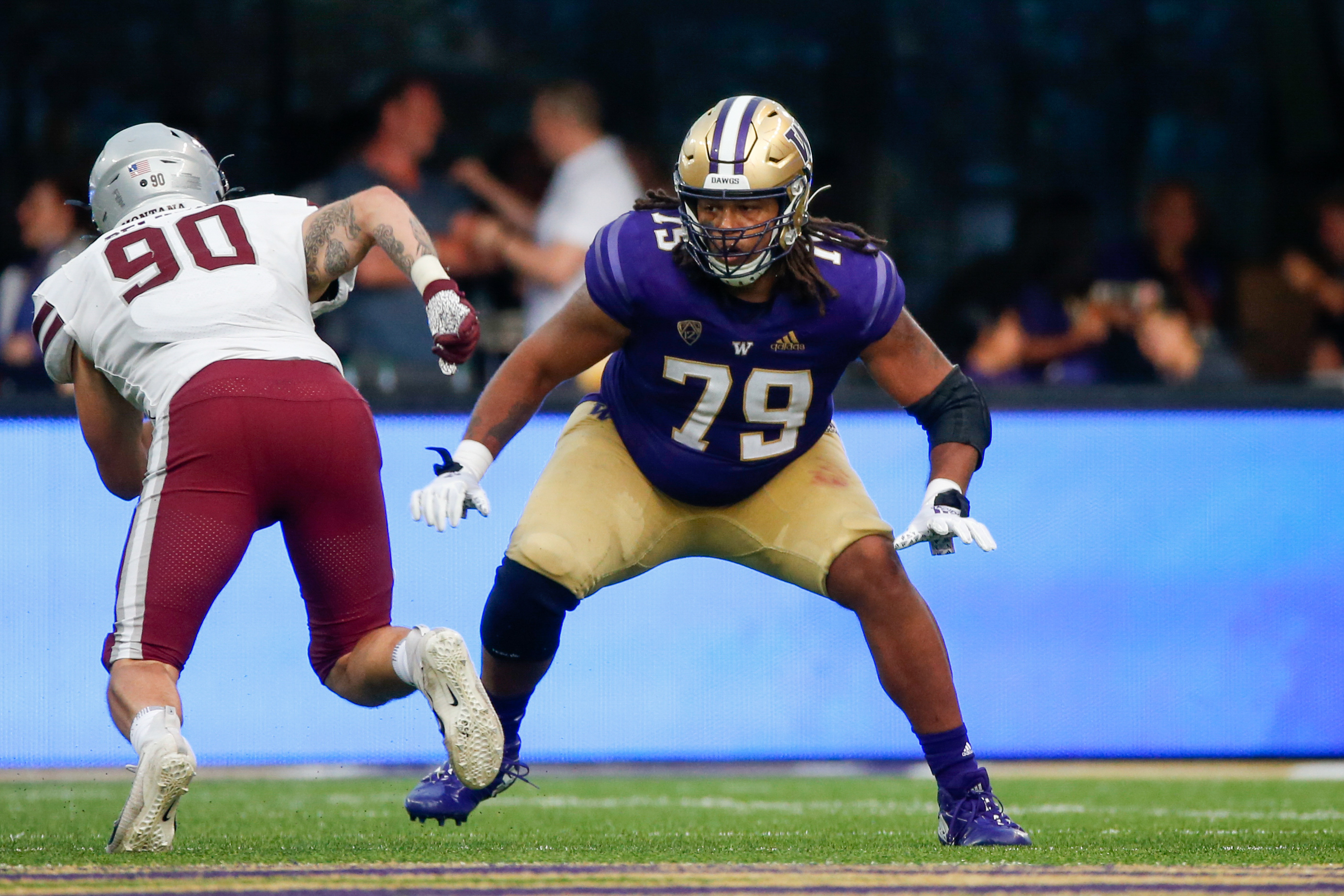 Washington Huskies OL Victor Curne Announces Commitment to Ole Miss ...