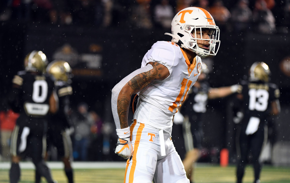 Jalin Hyatt Logs Multimillion Dollar NIL Deal, Represents Tennessee