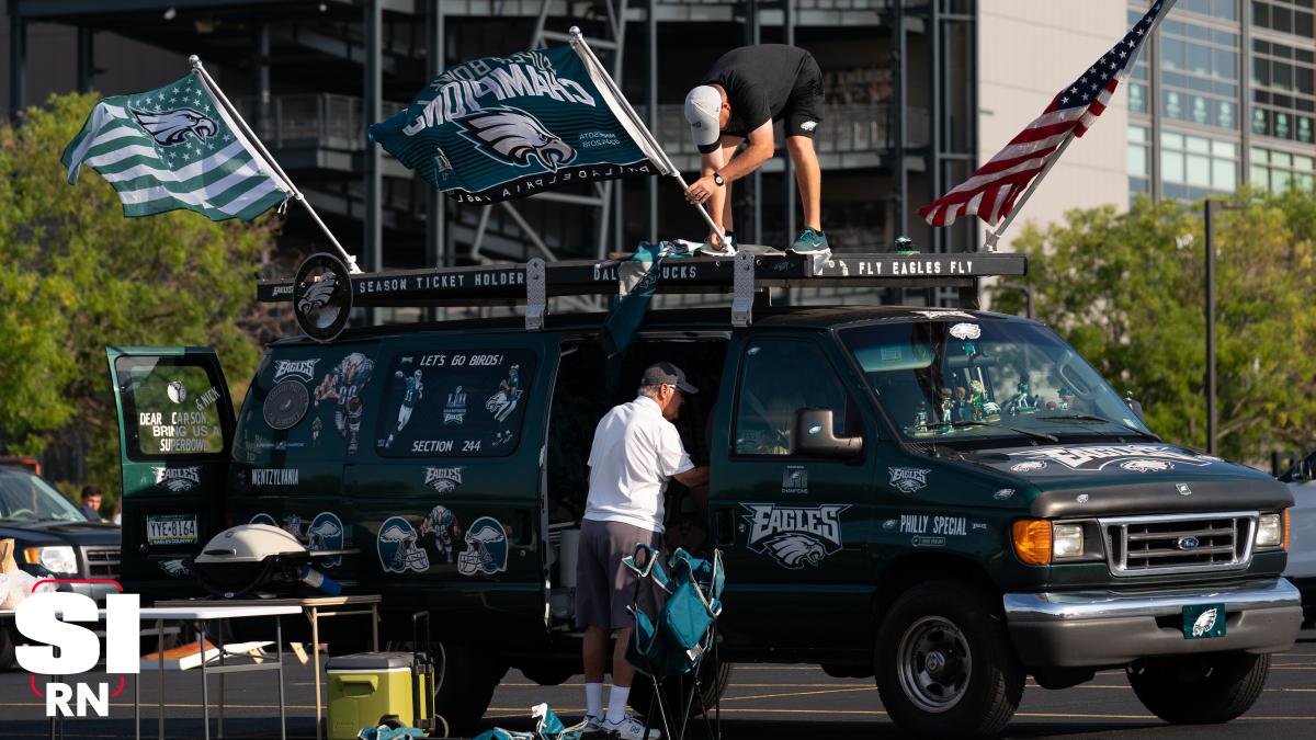 Philadelphia Fans Buy Lacrosse Tickets for More Tailgating Time Before  Giants vs. Eagles - Sports Illustrated