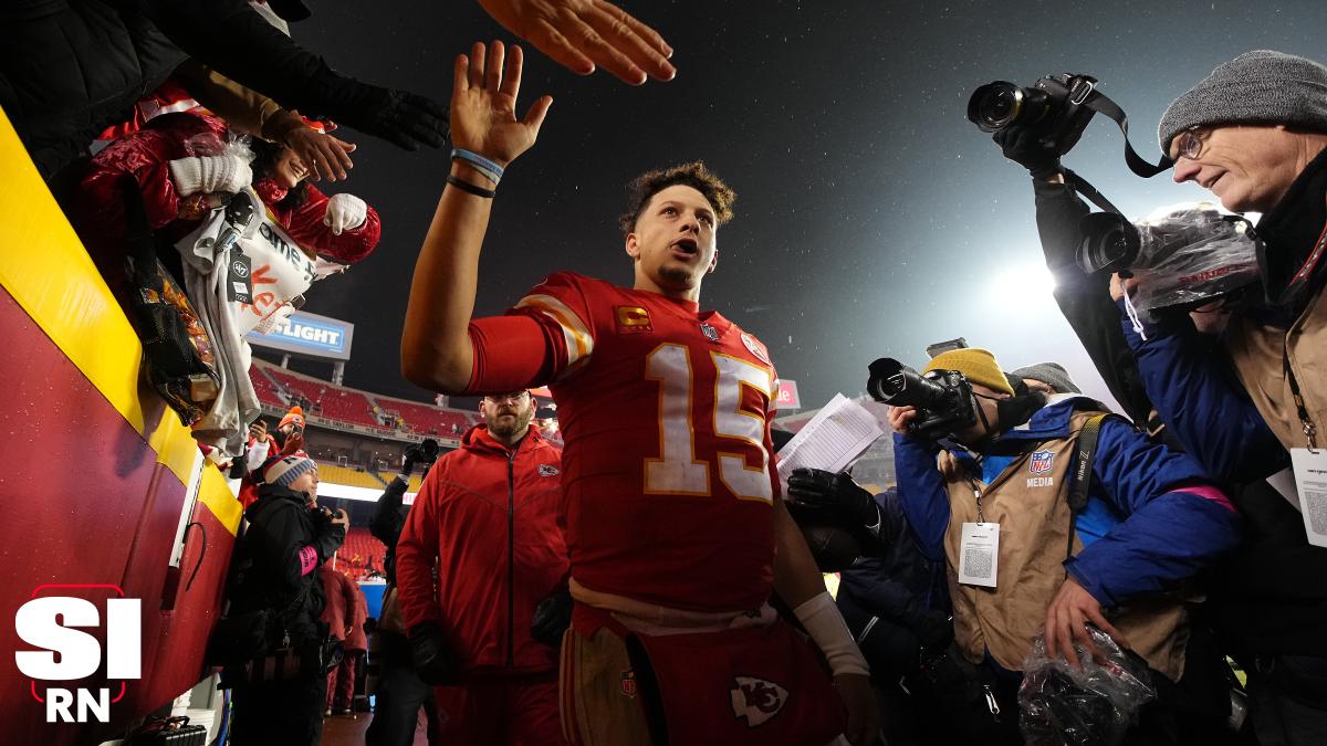 Report: Kansas City Chiefs QB Patrick Mahomes Diagnosed With High Ankle ...