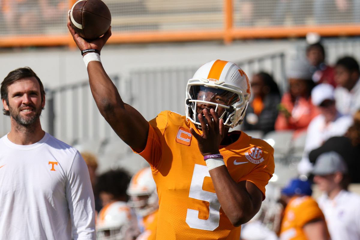 Hendon Hooker Accepts Senior Bowl Invite Represents Tennessee Football Sports Illustrated 0757