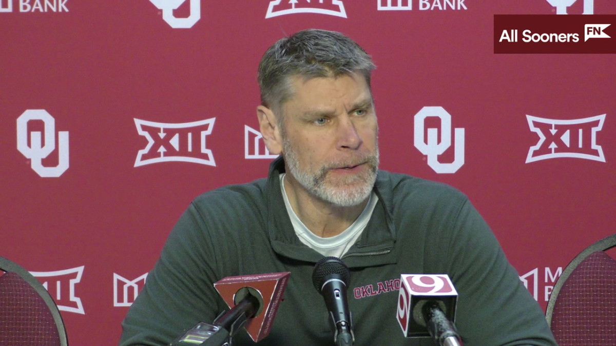 WATCH: Oklahoma HC Porter Moser Press Conference - Sports Illustrated ...