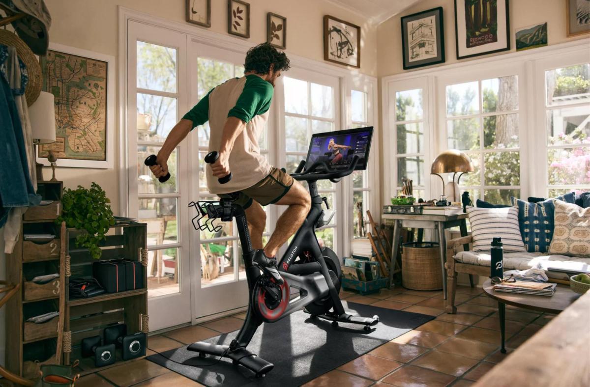 Echelon vs. Peloton: Which Is The Better Bike for You? - Sports Illustrated