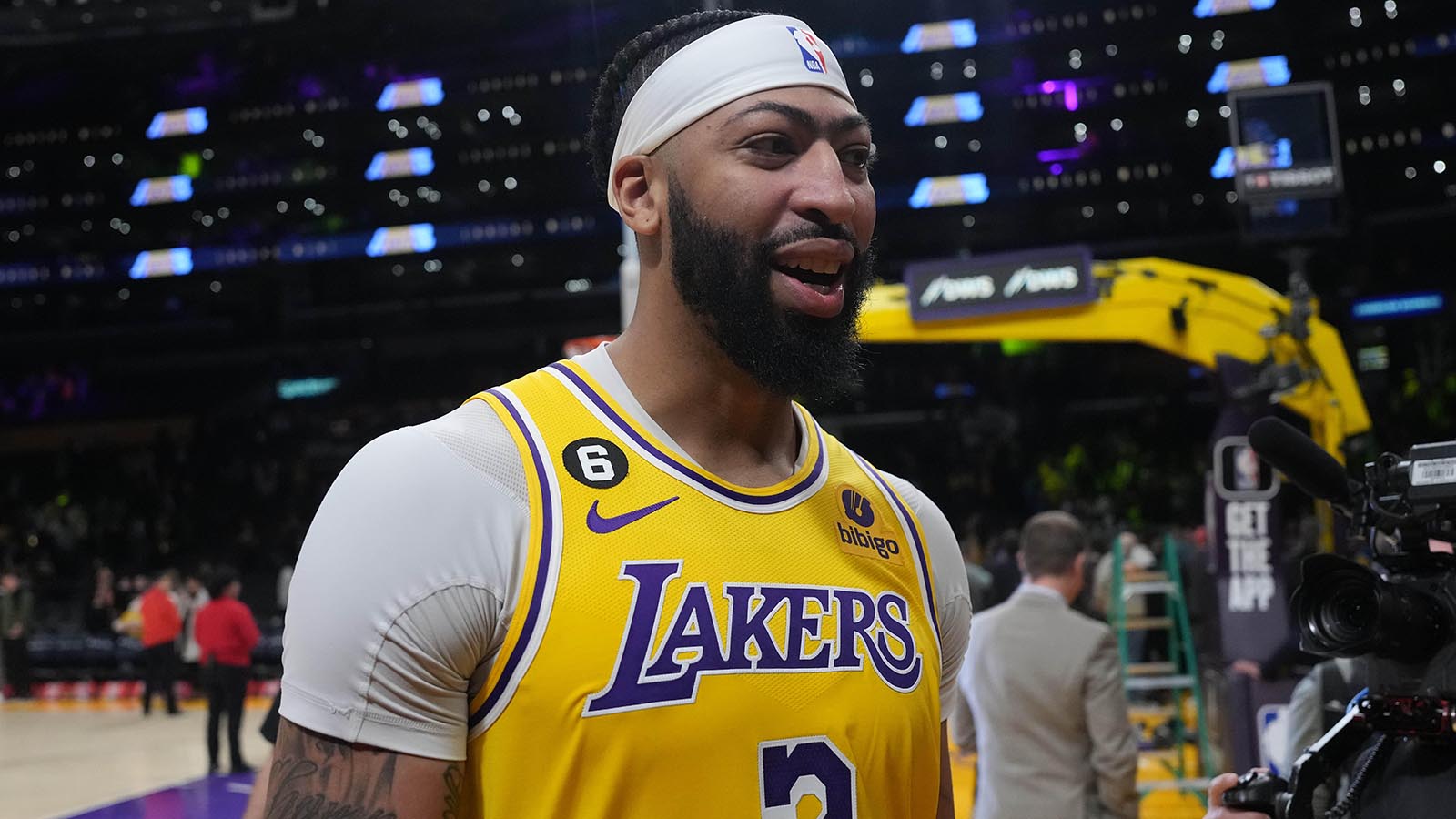 Anthony Davis Is Back. Are the Lakers?