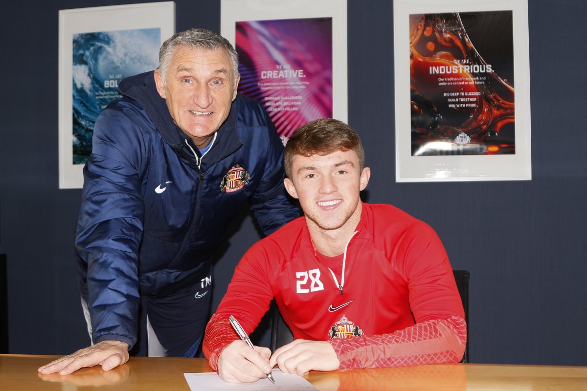 Joe Gelhardt Sunderland signing