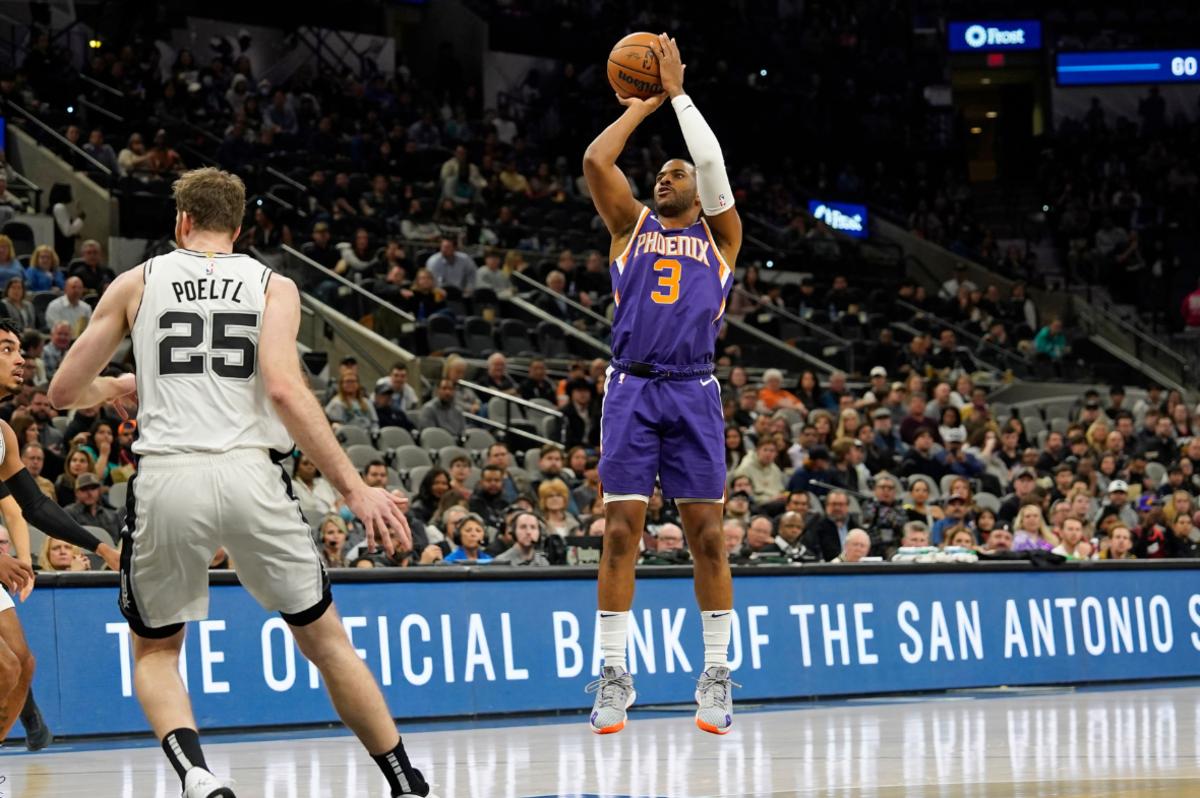 Chris Paul Still Crucial To Phoenix Suns Success Sports Illustrated   Chris Paul 