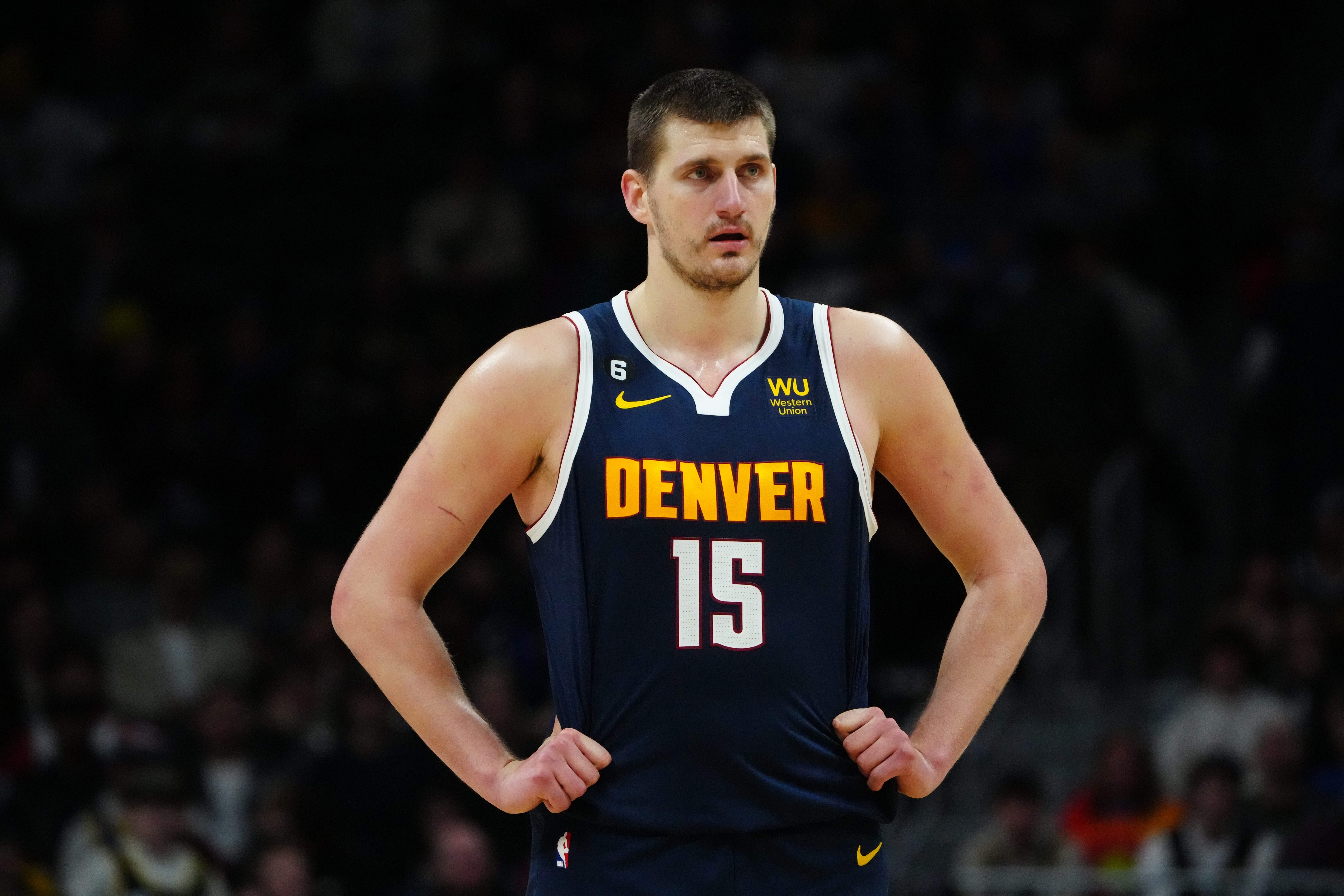 Jokic returns with triple-double, Nuggets top Pelicans