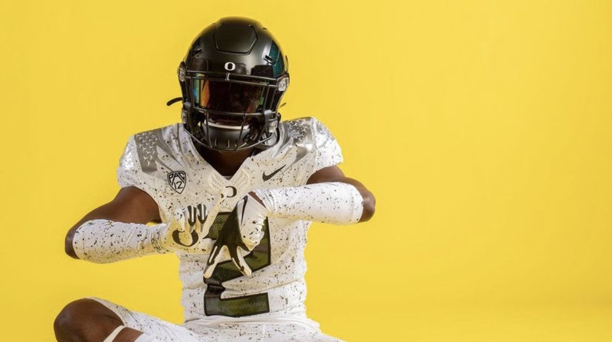 Class Impact: Rodrick Pleasant Chooses Oregon Football Over USC ...