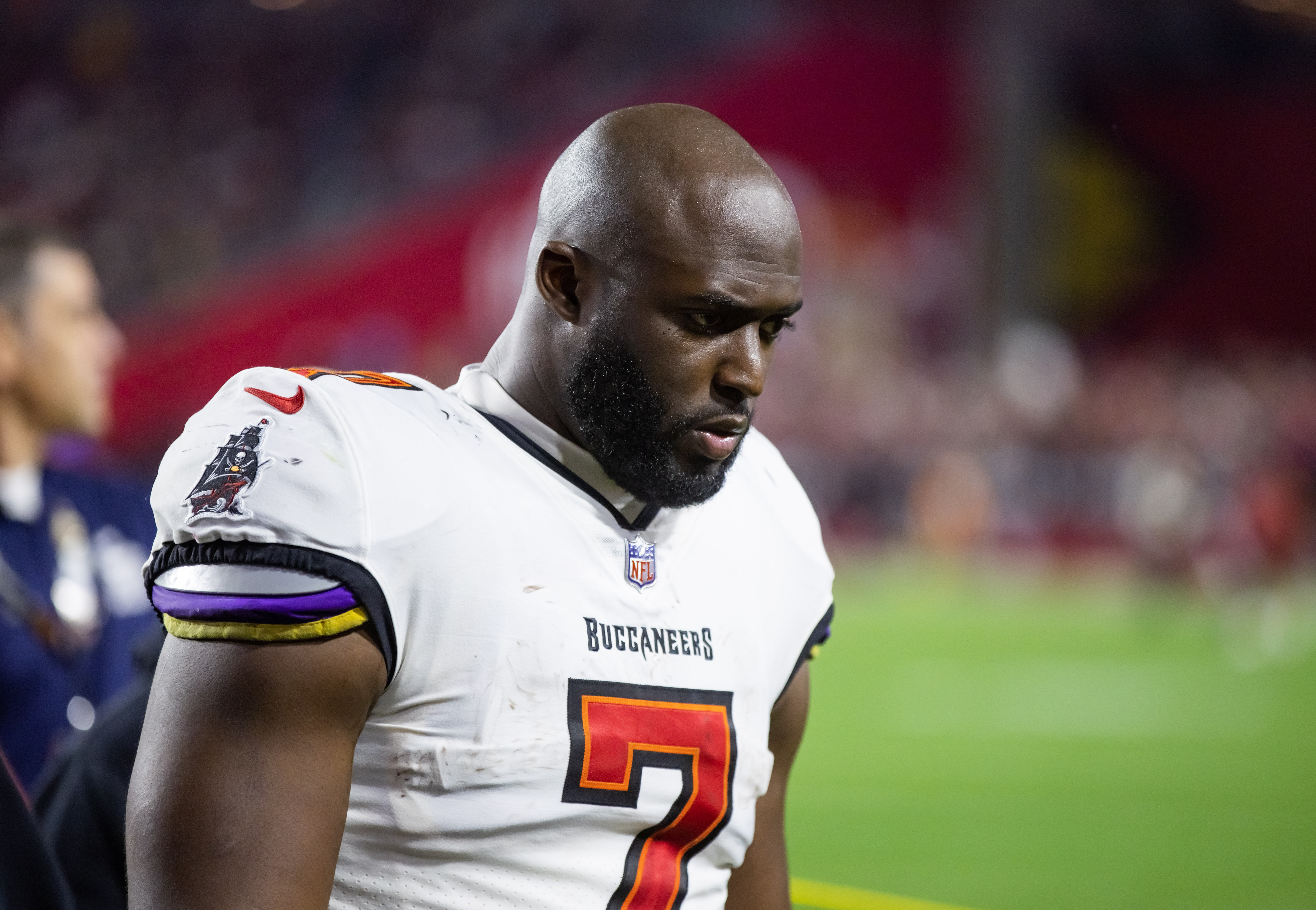 Report: Buccaneers' Running Back Leonard Fournette Changes Agent ...