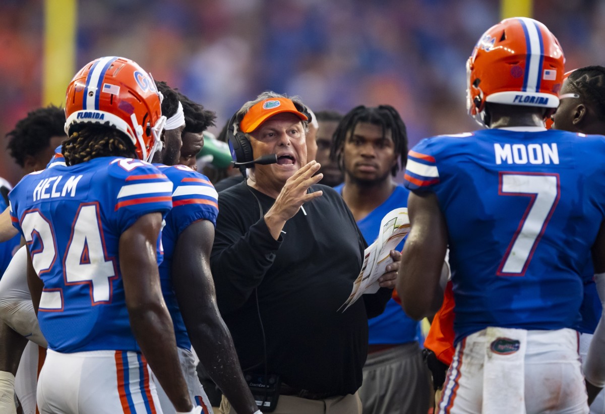 Sep 18, 2021; Florida Gators defensive coordinator Todd Grantham against Alabama. Mandatory Credit: Mark J. Rebilas-USA TODAY Sports