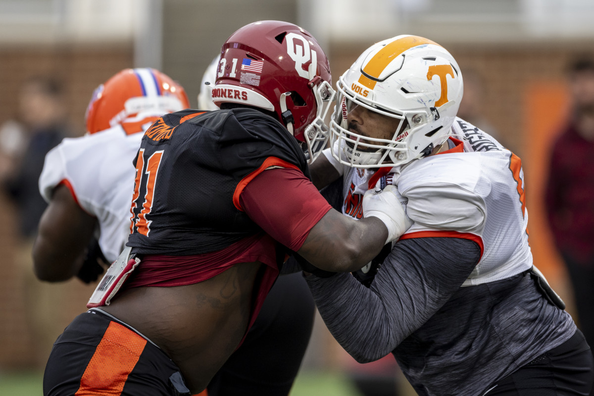 Defensive lineman with roots in Radcliff prepares for Super Bowl