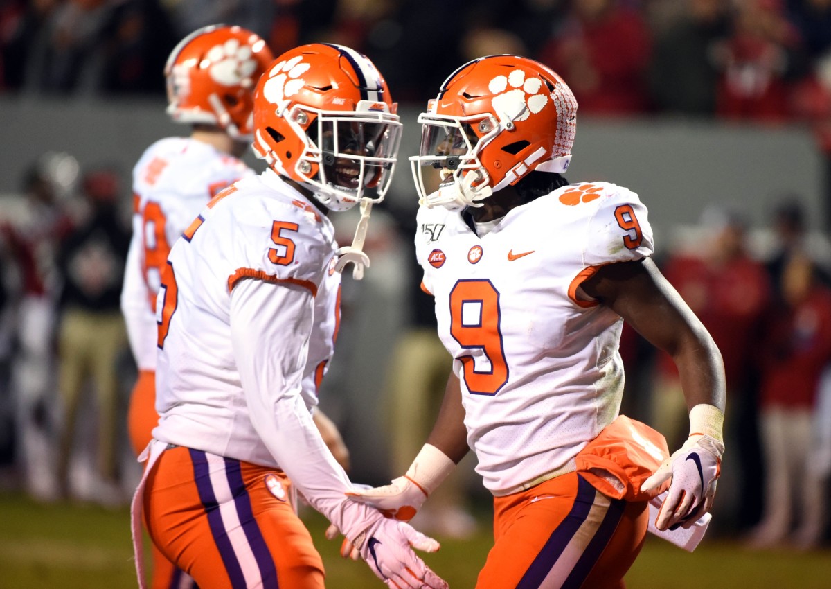 travis etienne trevor lawrence