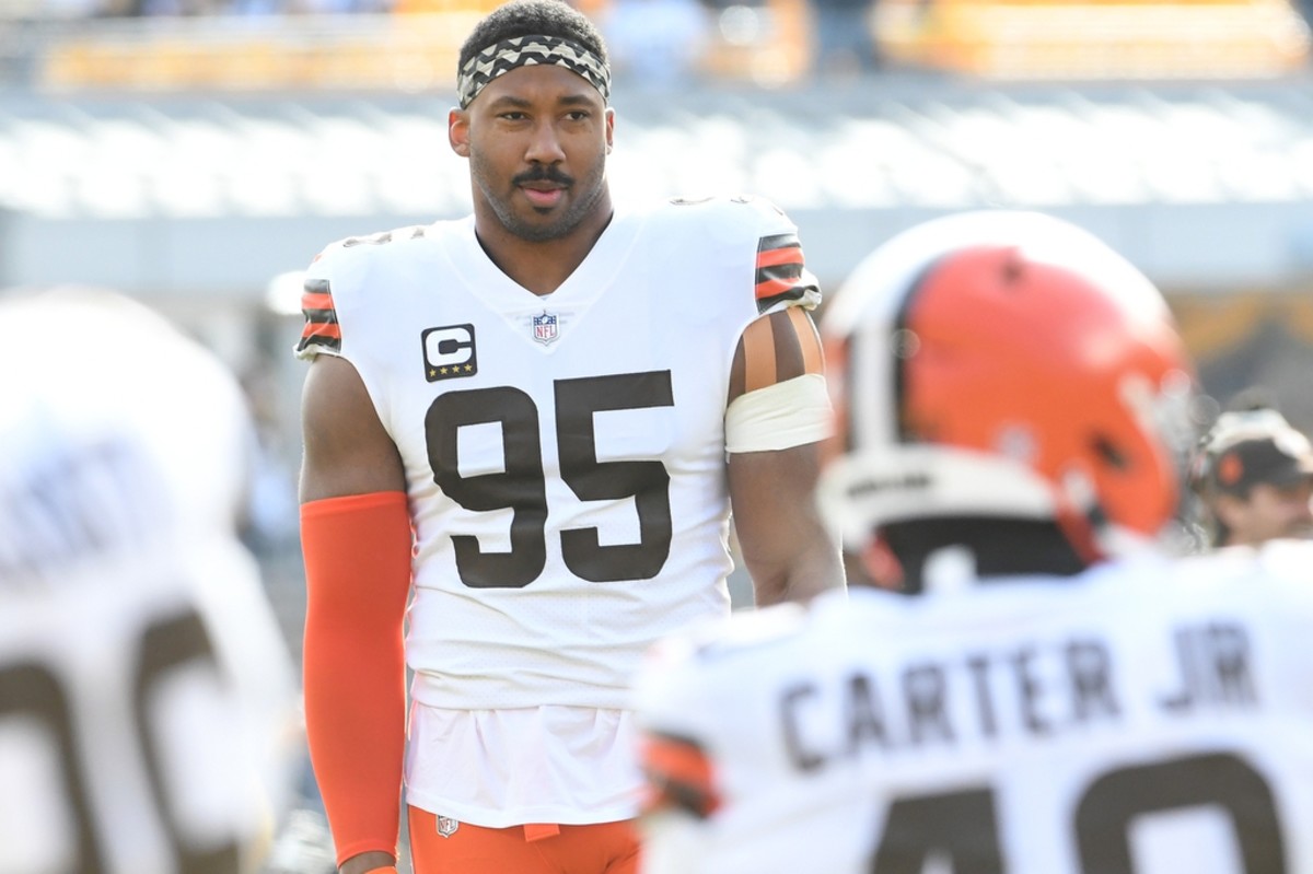 Browns DE Myles Garrett Suffers Injury In Pro Bowl Games - Sports ...