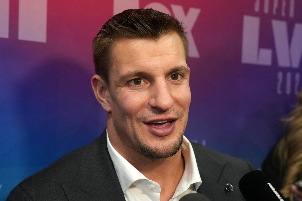 Rob Gronkowski Reveals Prank He Played on Tom Brady - Tampa Bay ...