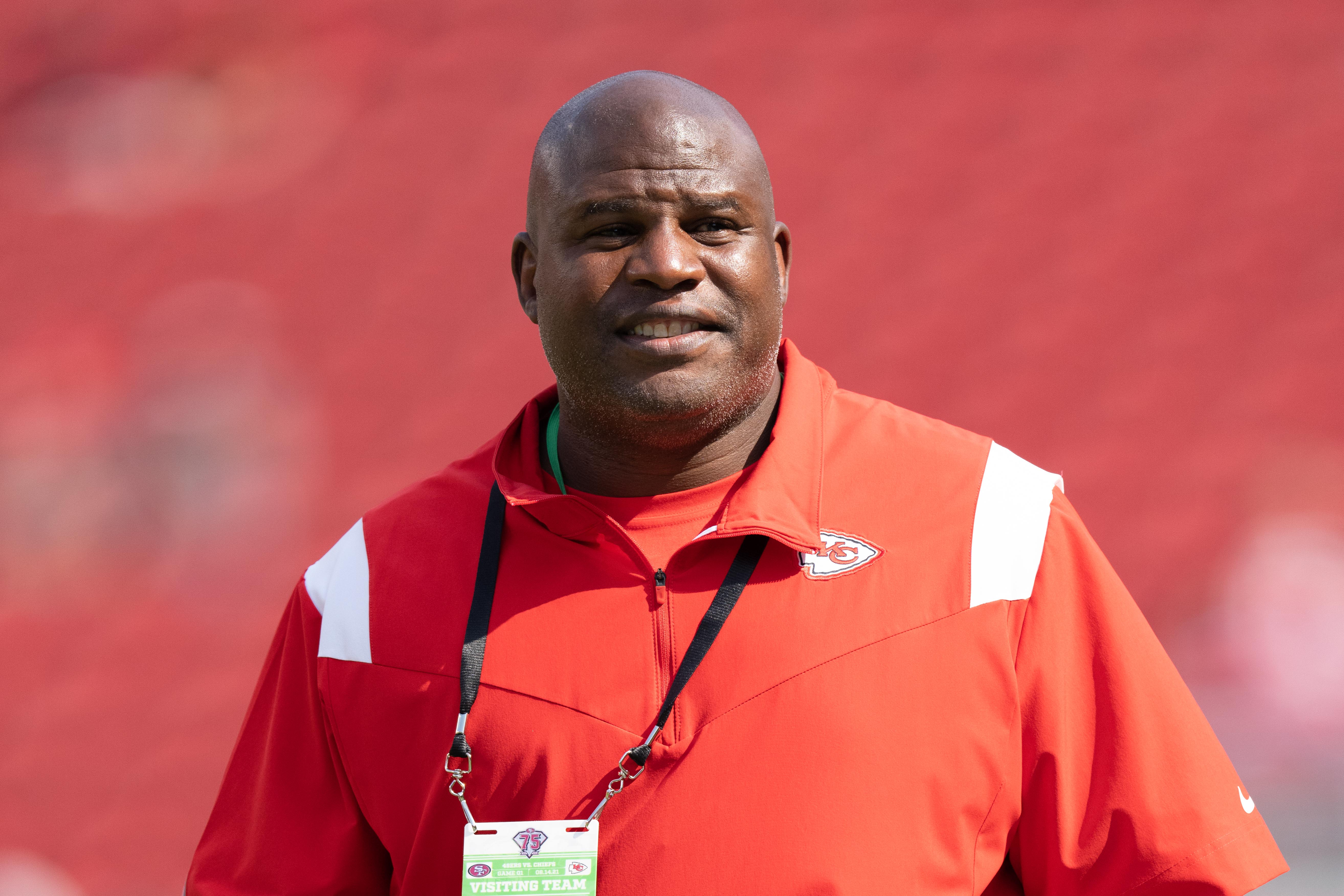 KC Chiefs OC Eric Bieniemy Returning as Chiefs Offensive Coordinator in 2022  - Sports Illustrated Kansas City Chiefs News, Analysis and More