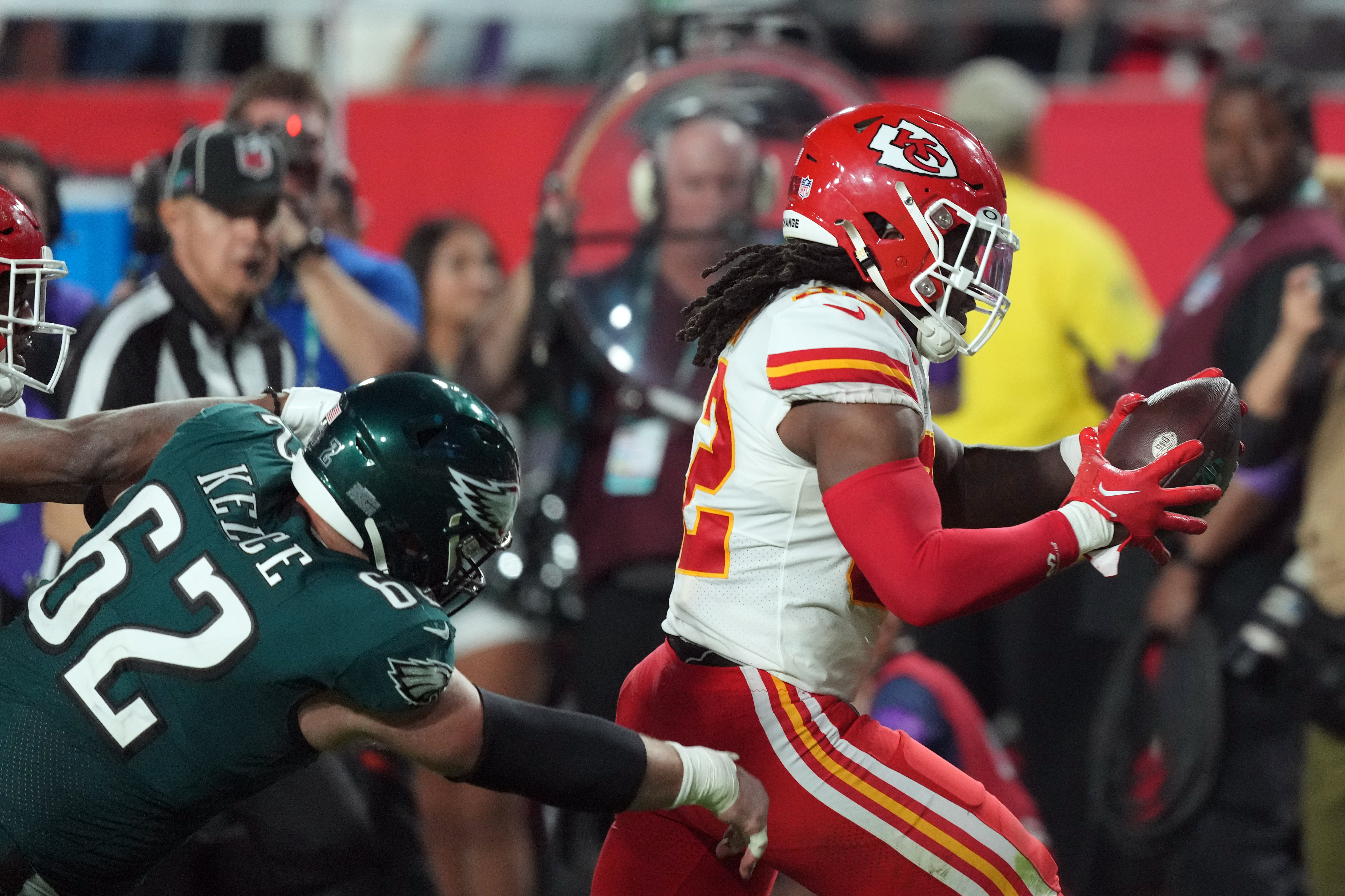 Sports Radio 810 WHB - #Chiefs rookie Nick Bolton has stepped into the #NFL  and become one of the best run-stuffing linebackers 27 tackles on run  plays (4th among LBs) 12 tackles