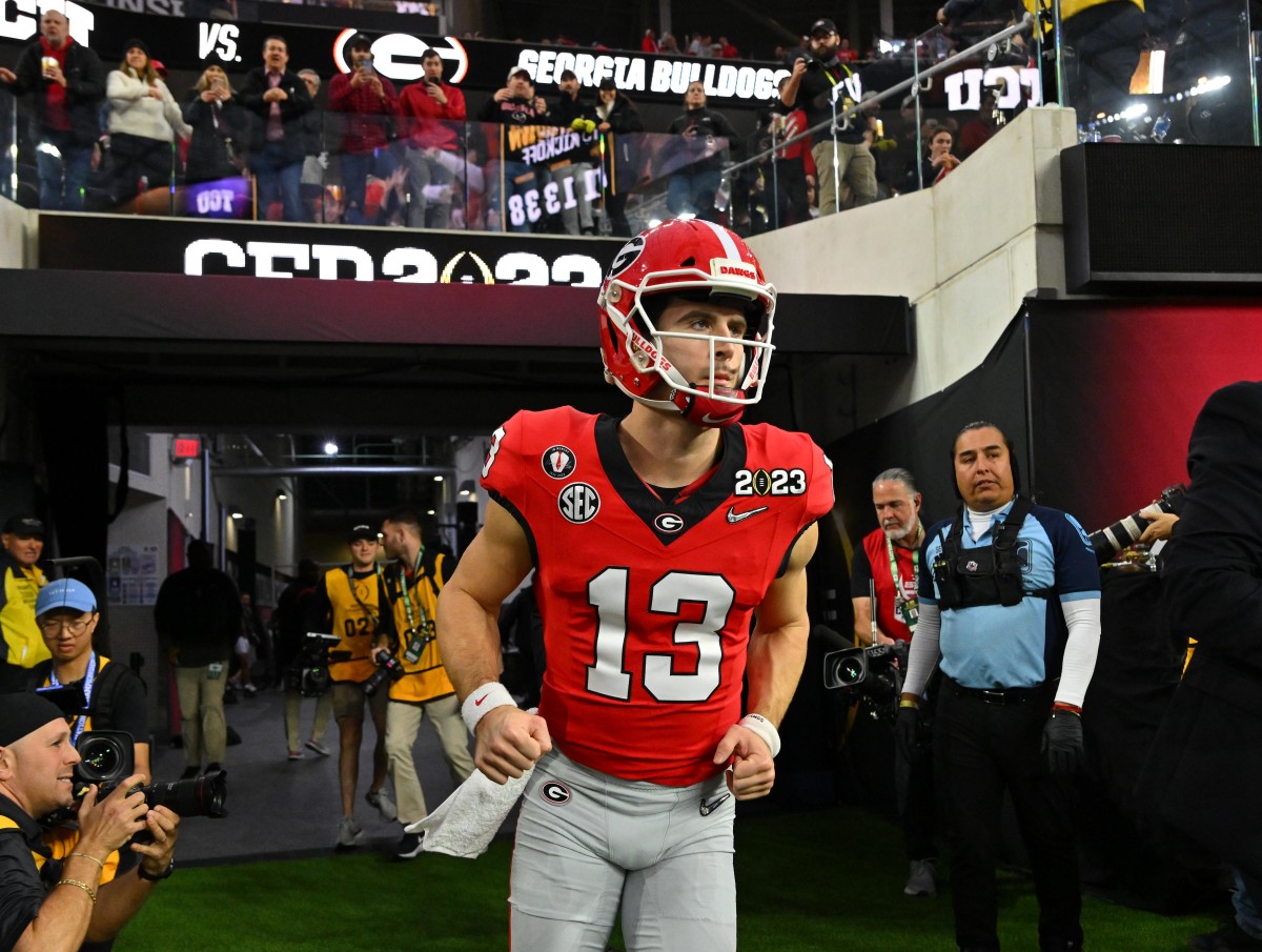 Stetson Bennett takes the field during the 2023 National Championship game.