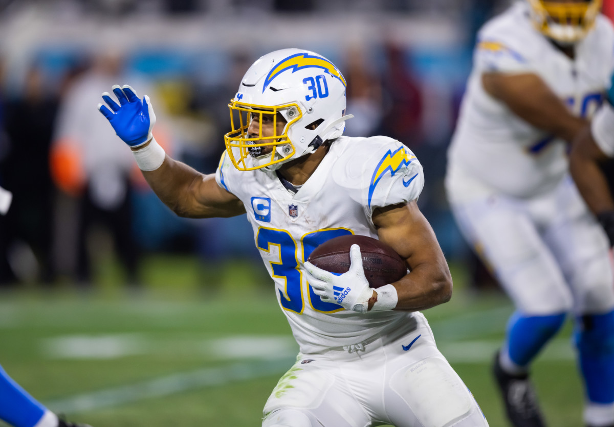 Chargers News: Austin Ekeler Wife Seems to Hint at Surprise Return for