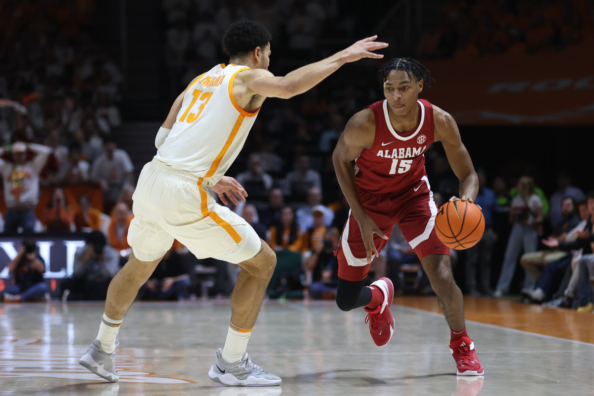 No. 1 Alabama Falls To No. 10 Tennessee In Knoxville For First SEC Loss ...