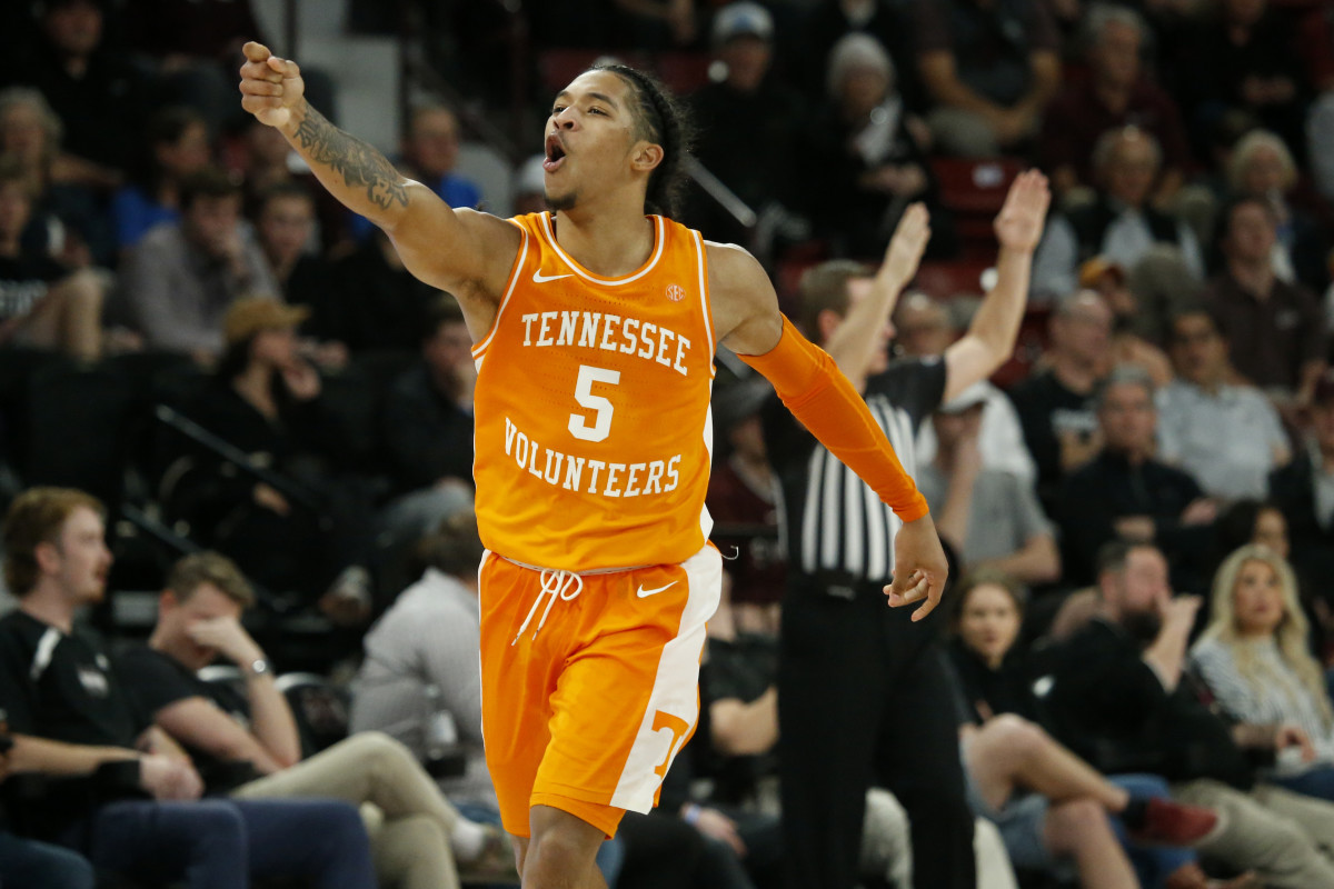 Maui Invitational Poses Strong Challenge For Tennessee Basketball Sports Illustrated Tennessee 1131