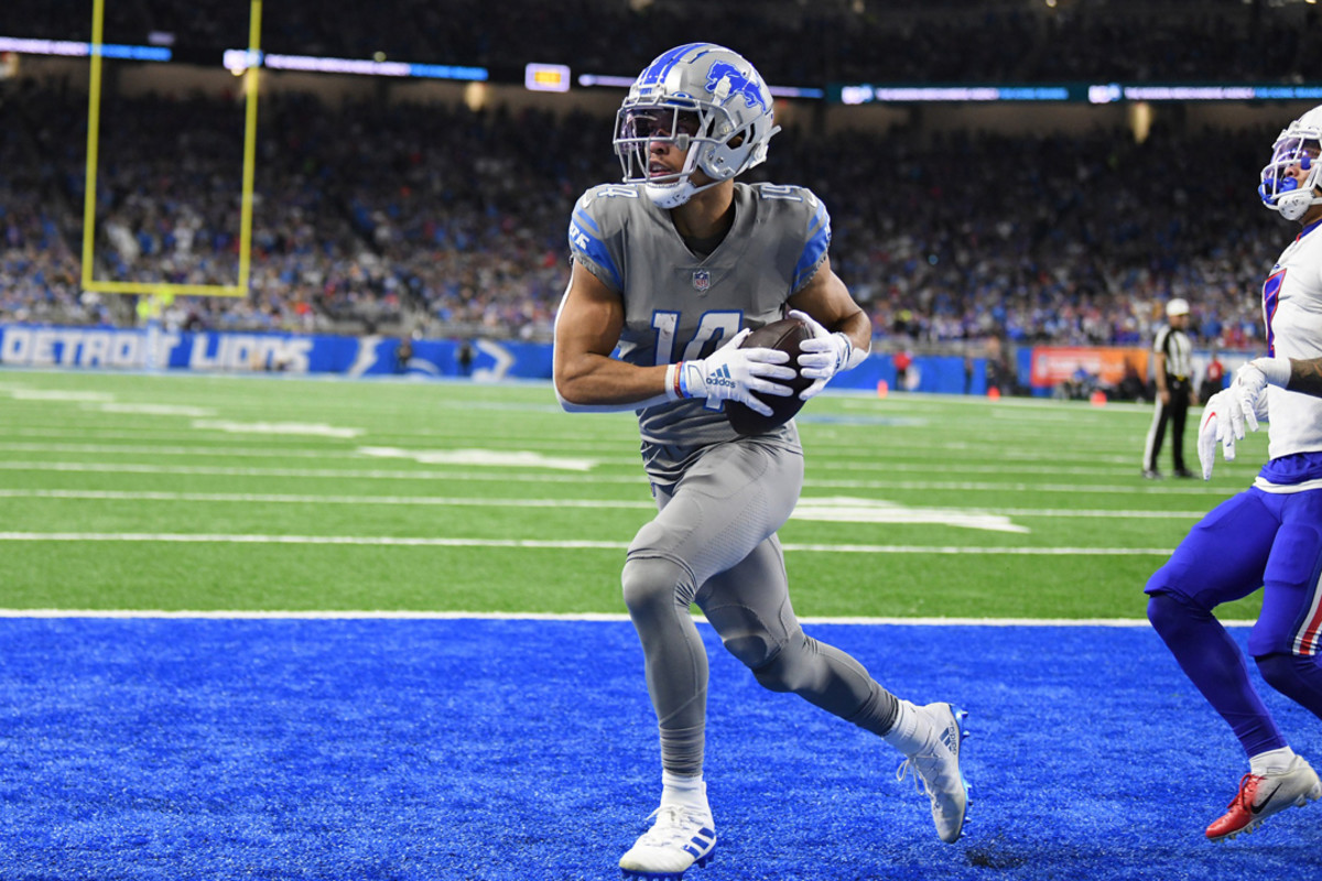 Lions WR Amon-Ra St. Brown heading into 2023 season: 'I want to go to the  playoffs bad'