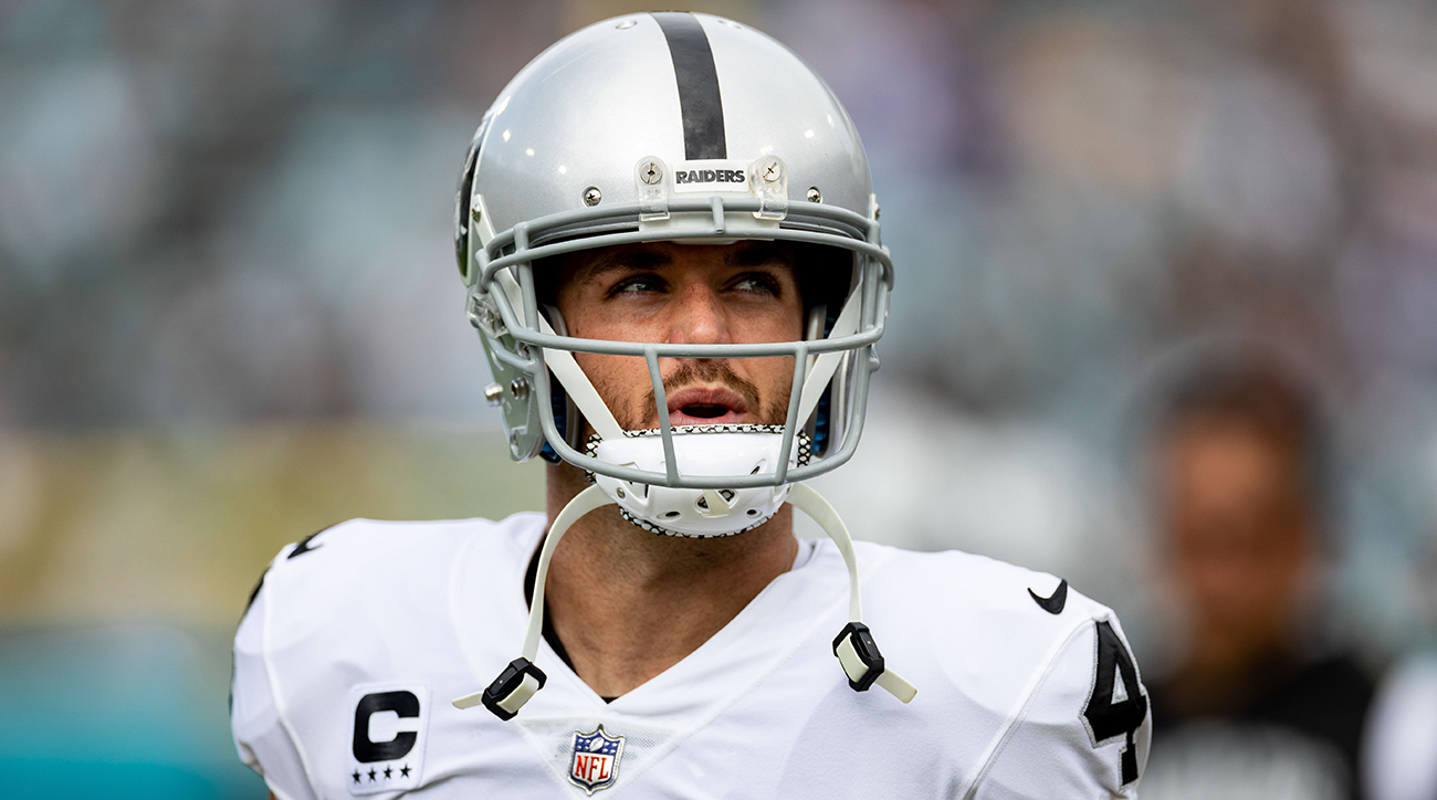 Raiders Could Trade Derek Carr to Giants, per Analyst