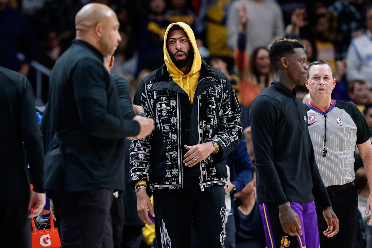 BREAKING: Anthony Davis' Final Injury Status For Warriors-Lakers Game ...