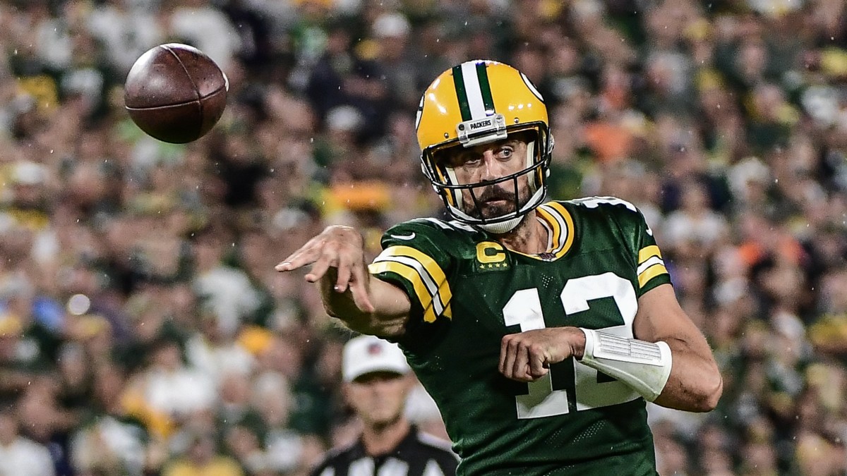 Aaron Rodgers Signs Contract Extension with Packers - Sports Illustrated  Green Bay Packers News, Analysis and More