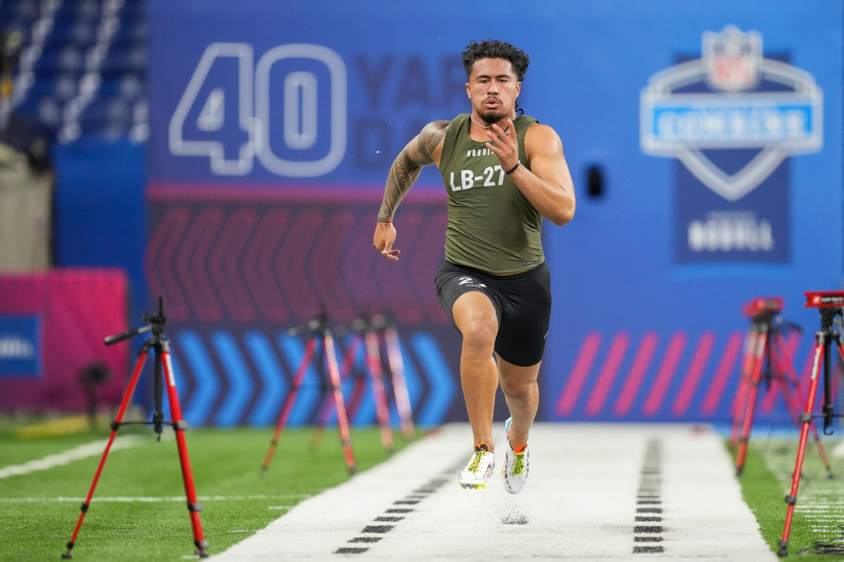 Linebackers Run the 40-Yard Dash at 2022 NFL Combine 