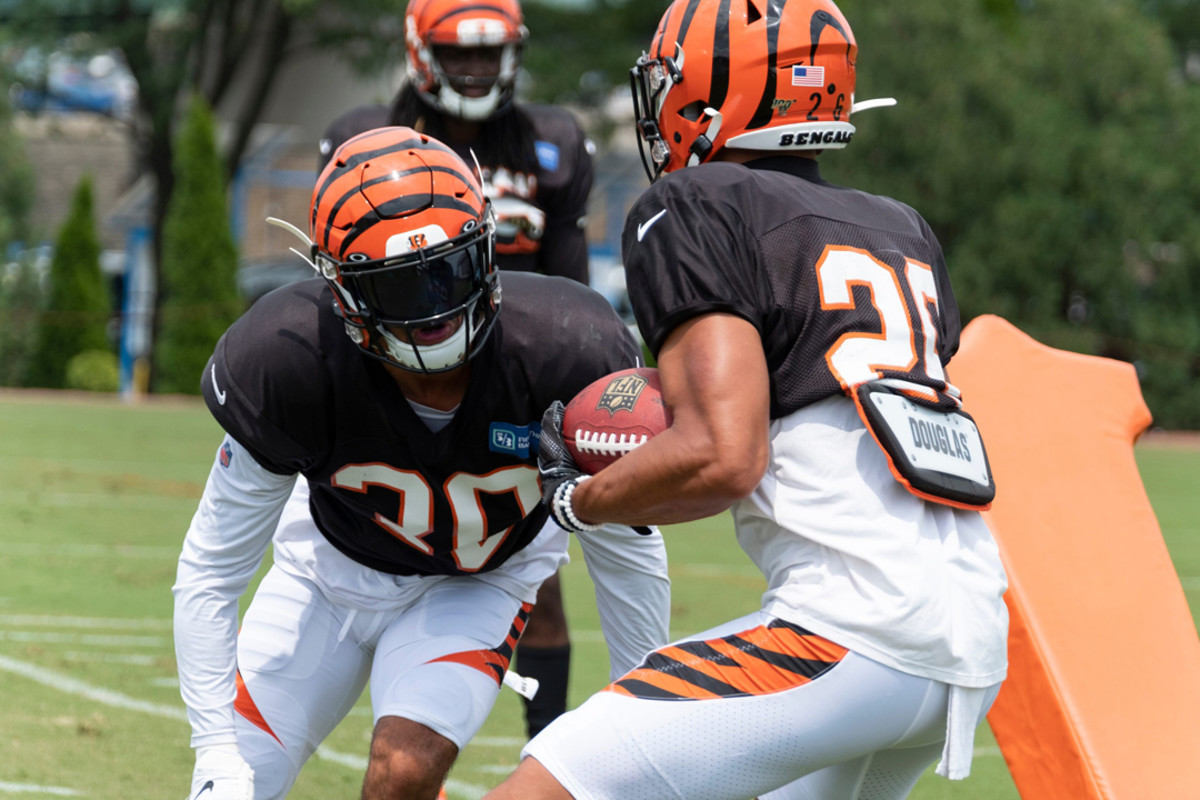 Jessie Bates Returns to Bengals' Training Camp, Will Sign Franchise Tag,  per Report - Sports Illustrated