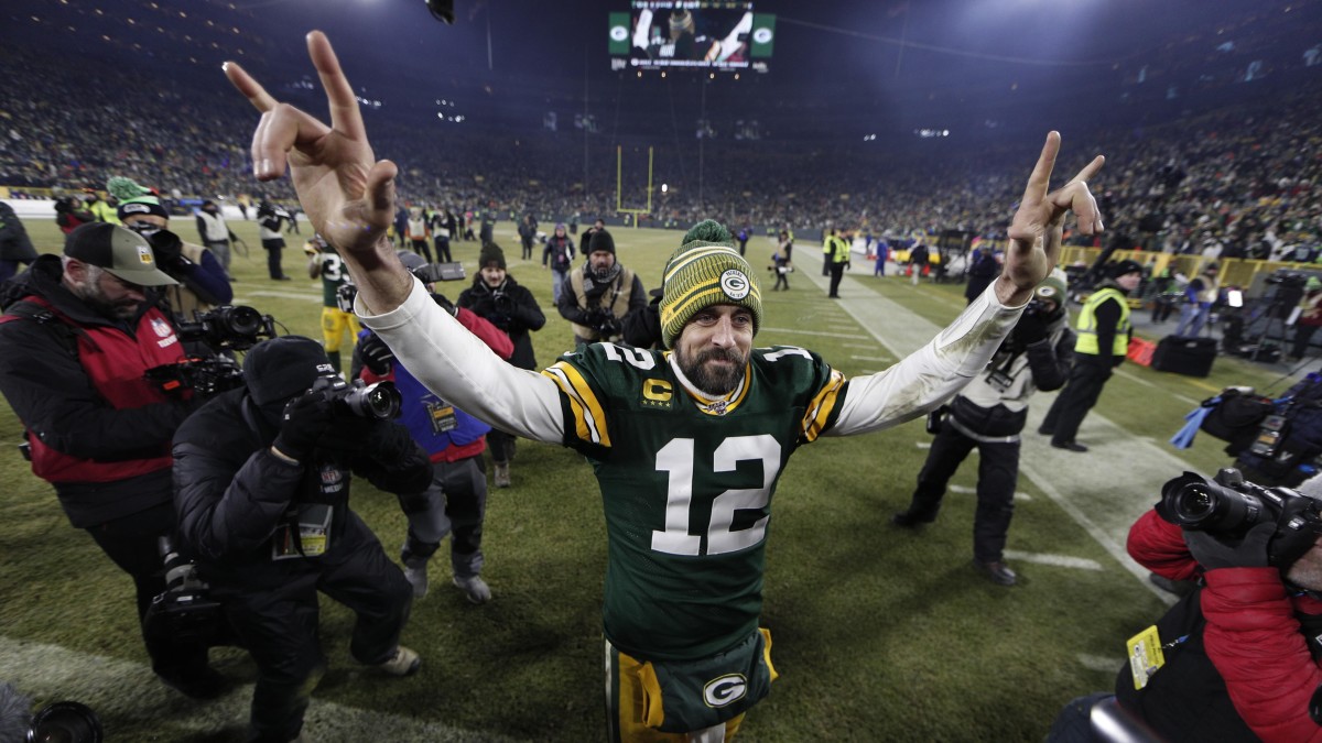 Aaron Rodgers Seeks Trade To Jets In Momentous Day In Packers History ...