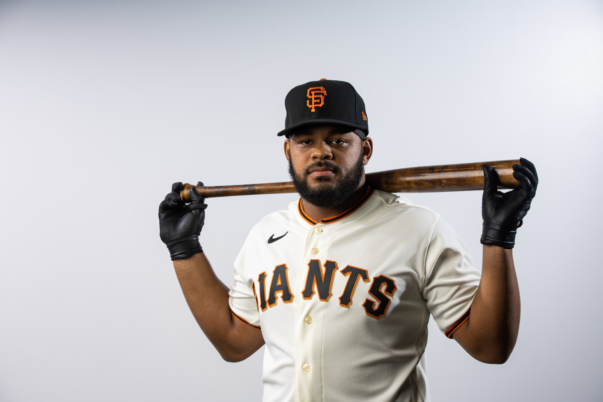SF Giants outfielder prospect begins rehab assignment at Single-A