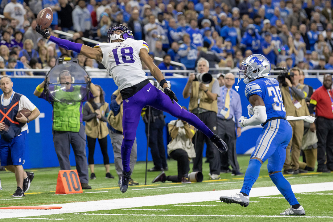 Detroit Lions steal page from Kirko Chainz, Minnesota Vikings playbook -  Sports Illustrated Minnesota Sports, News, Analysis, and More