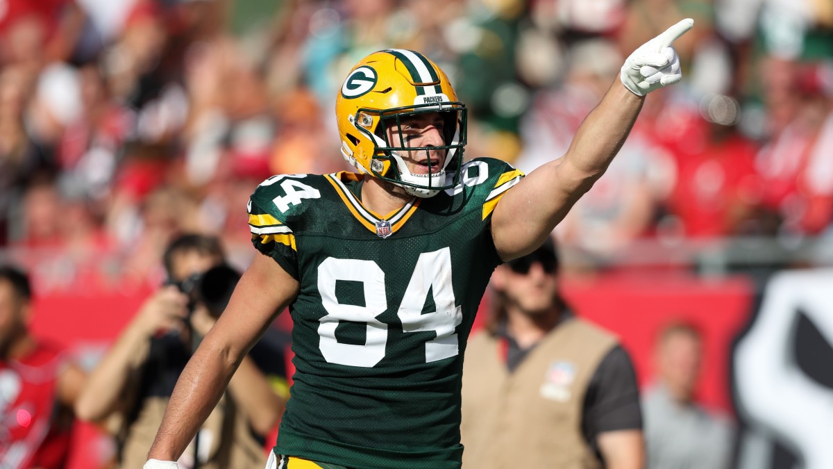 Green Bay Packers tight end Tyler Davis (84) gets set before a play during  an NFL football game against the New York Giants at Tottenham Hotspur  Stadium in London, Sunday, Oct. 9