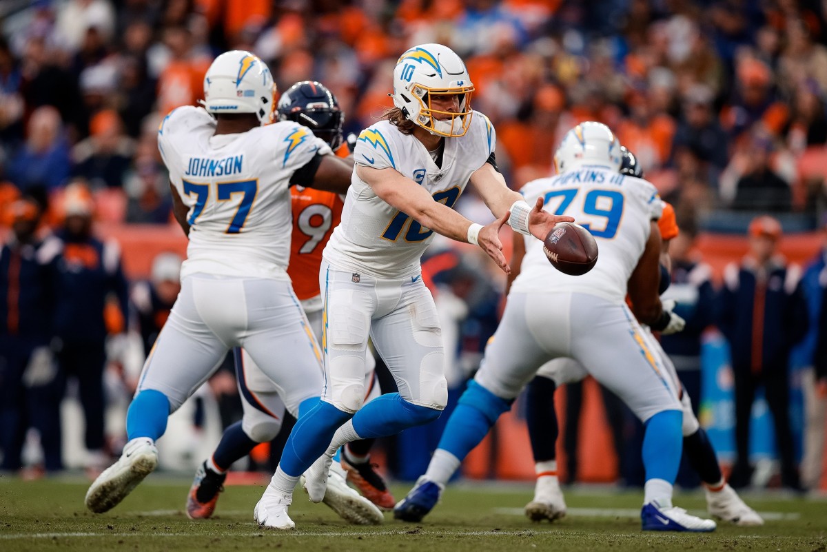 Chargers release Matt Feiler, saves $6.5 million in cap space