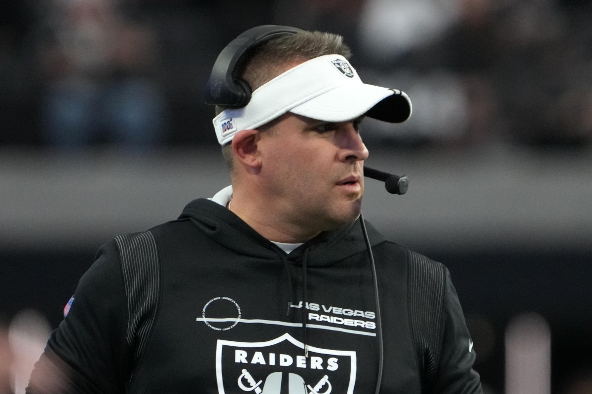 Raiders coach Josh McDaniels falls into similar trap as Patriots  predecessors - Sports Illustrated