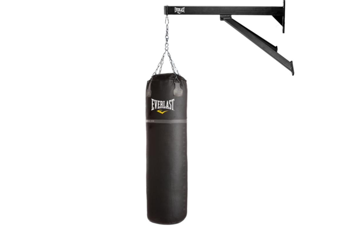 Punching bag ceiling mount