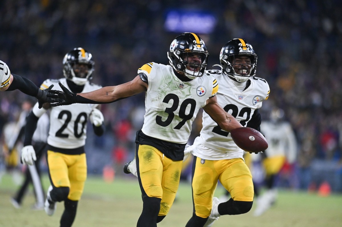 Steelers open cap space, restructure Minkah Fitzpatrick's contract