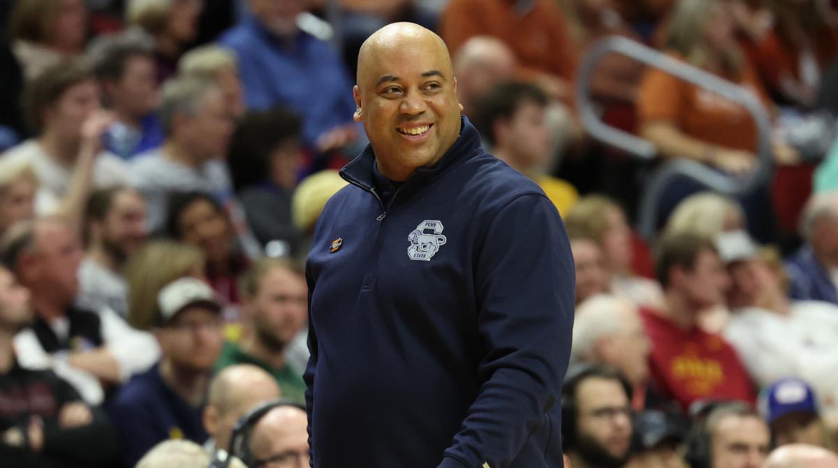 Report: Notre Dame To Hire Micah Shrewsberry As Head Basketball Coach ...