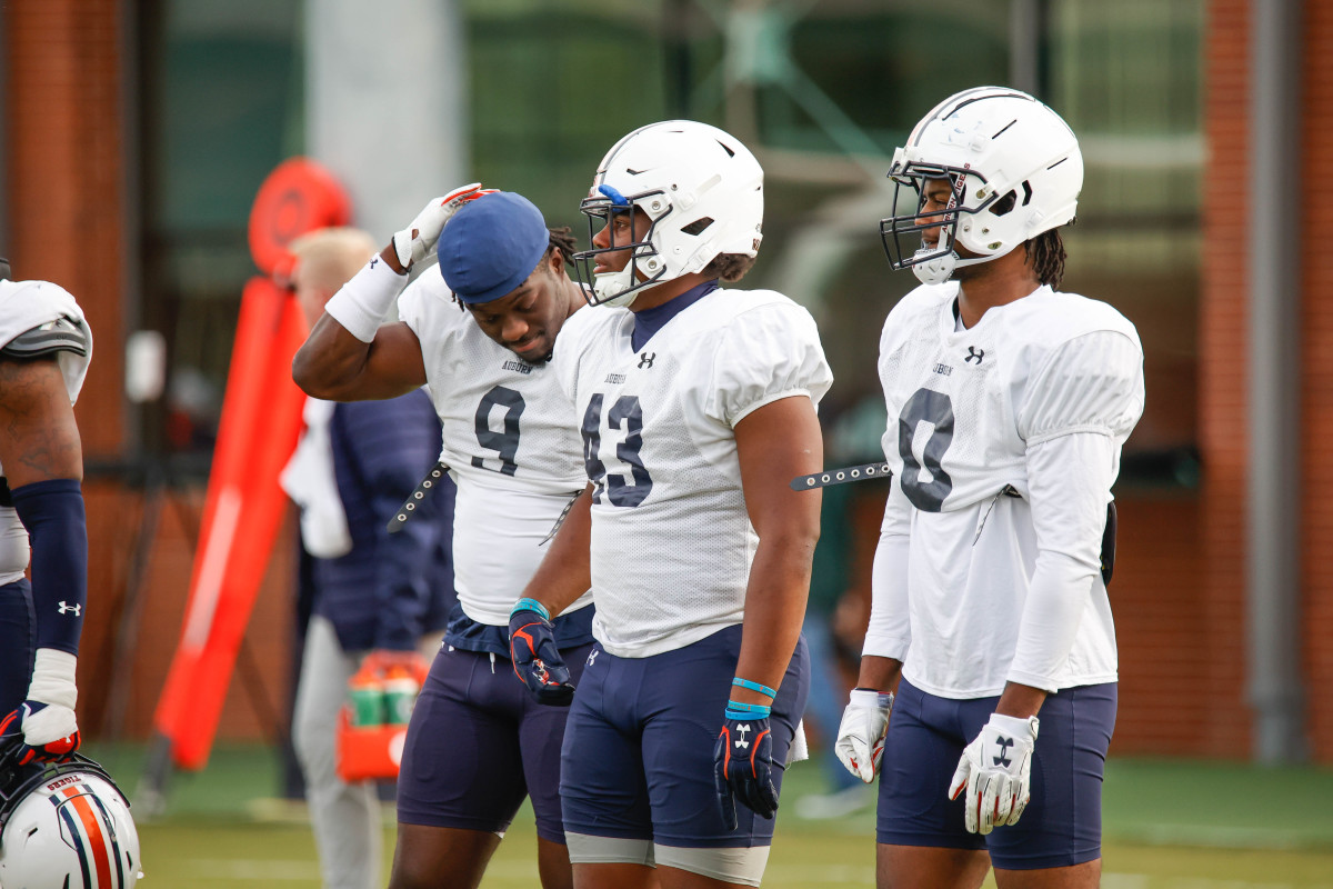 Auburn linebackers Eugene Asante, Kam Brown, and DeMario Tolan.