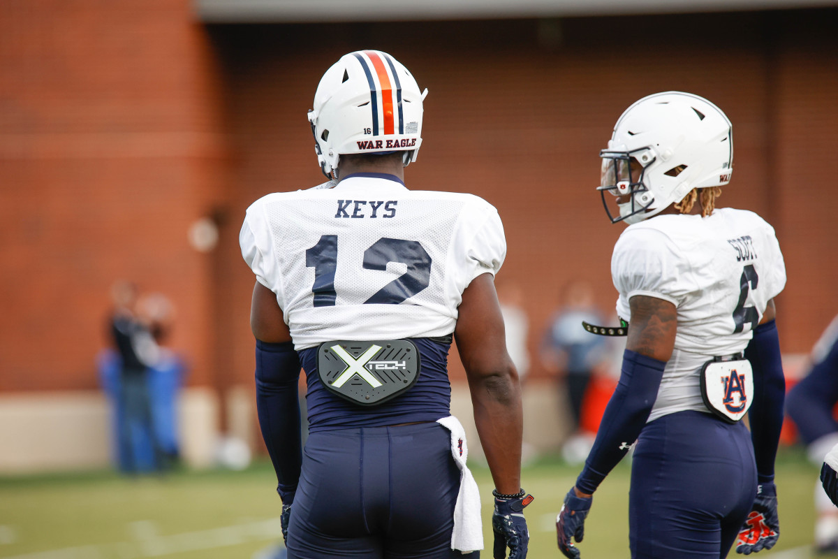 Austin Keys and Keionte Scott