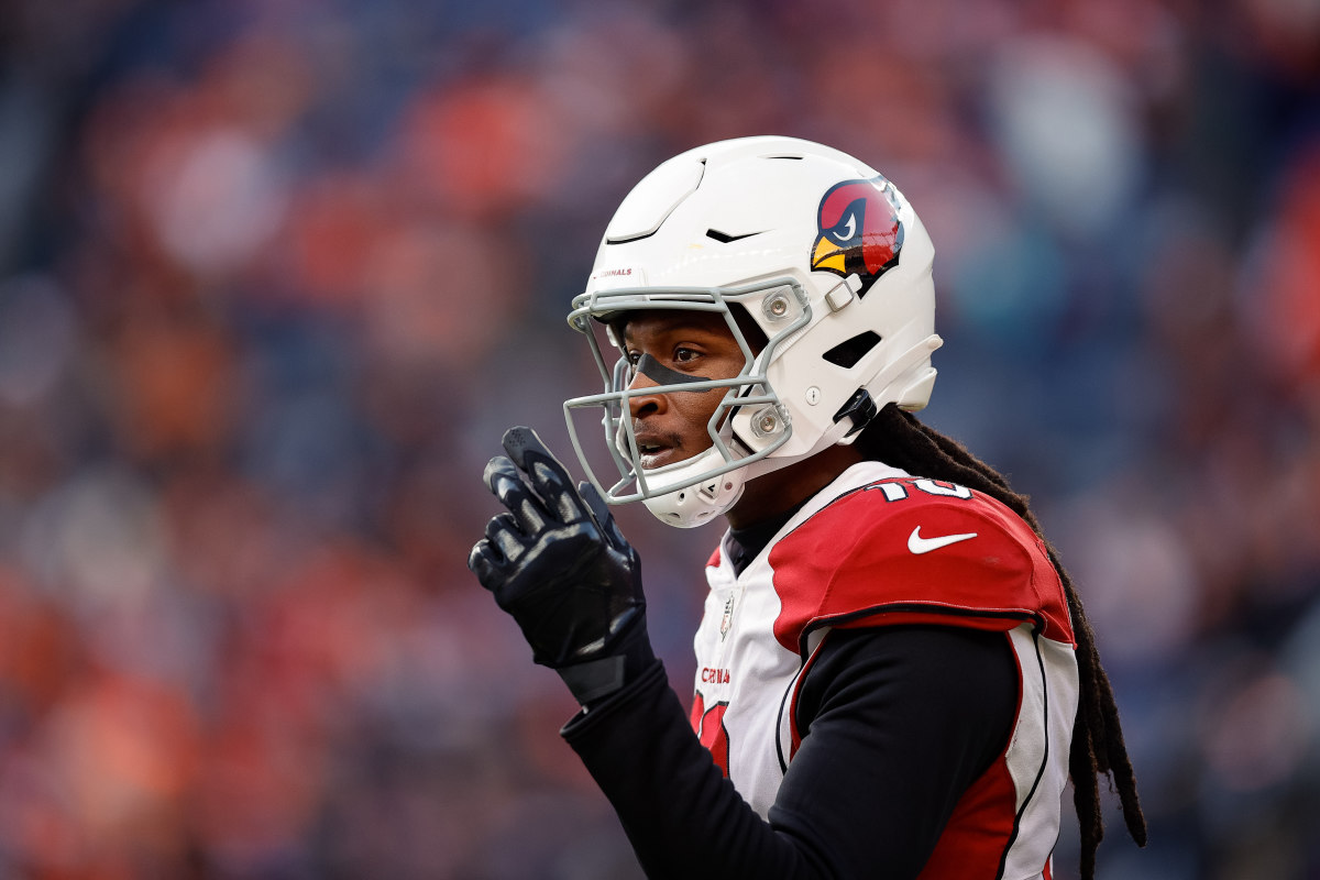 Dec 18, 2022; Denver, Colorado, USA; Arizona Cardinals wide receiver DeAndre Hopkins (10) in the second quarter against the Denver Broncos at Empower Field at Mile High. Mandatory Credit: Isaiah J. Downing-USA TODAY Sports