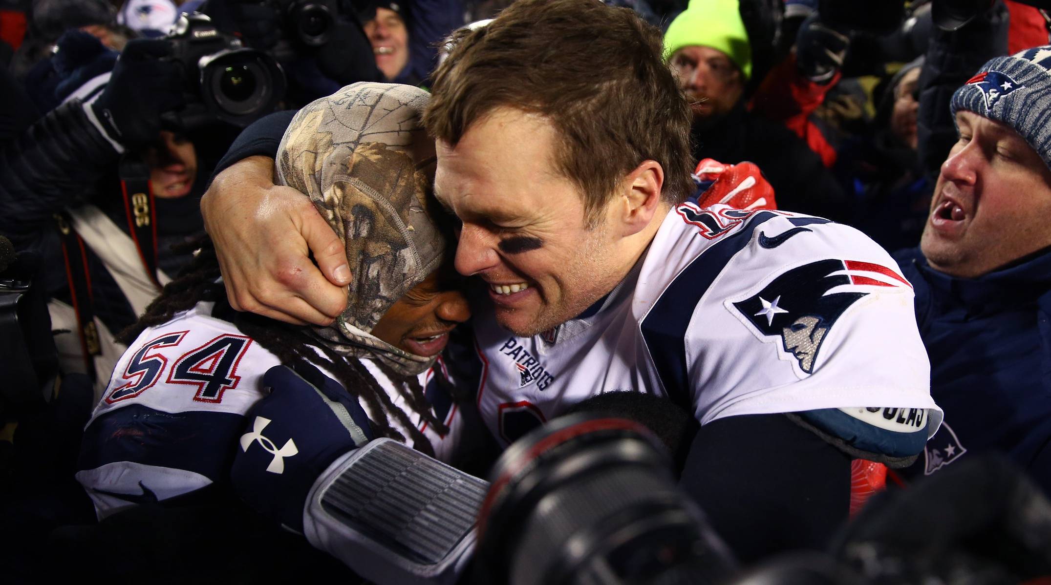 Dont'a Hightower: Tom Brady Shares Sincere Reaction to Retirement of  Ex-Teammate - Sports Illustrated