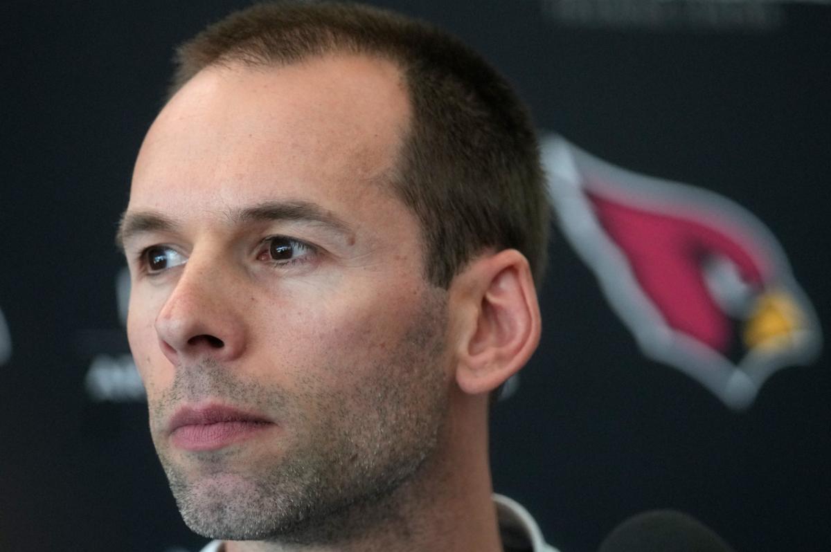 Cardinals HC Jonathan Gannon's snarky comments on Philadelphia media will  leave Eagles fans incensed