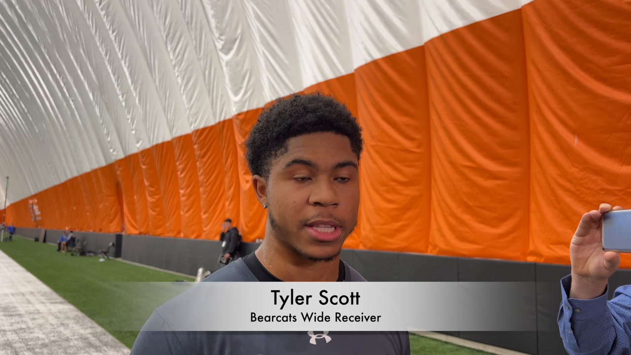 Tyler Scott - College Football News & Updates