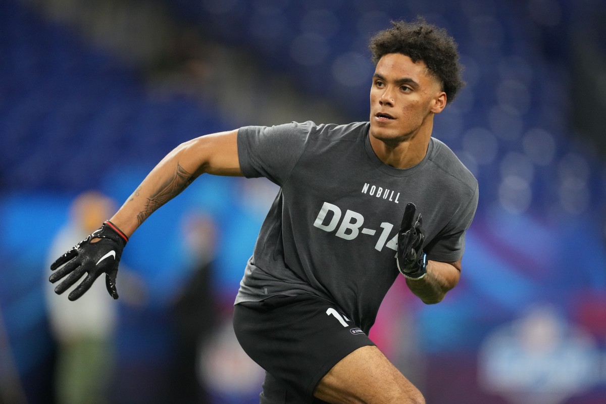 NFL MOCK Draft Monday 6.0: Las Vegas Raiders Curve Ball - Sports ...