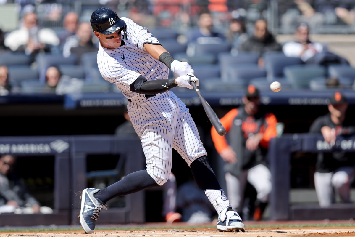 New York Yankees right fielder Aaron Judge hits first spring training home  run - Sports Illustrated NY Yankees News, Analysis and More