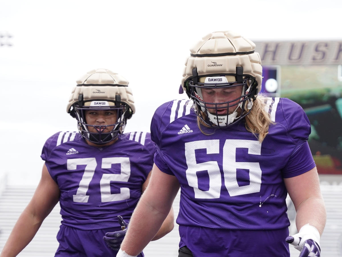 Parker Brailsford and Landen Hatchett are the Husky centers for the future.