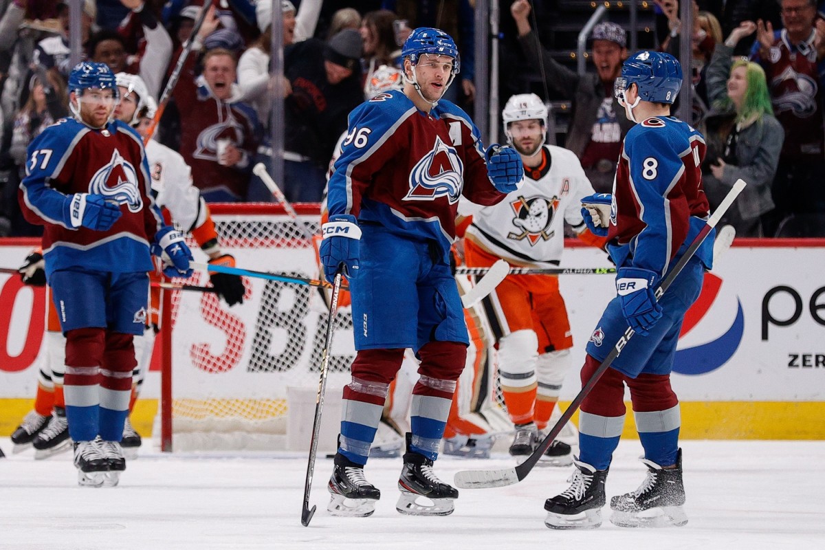 NHL Betting Odds & Best Bets for Avalanche vs. Ducks Tonight